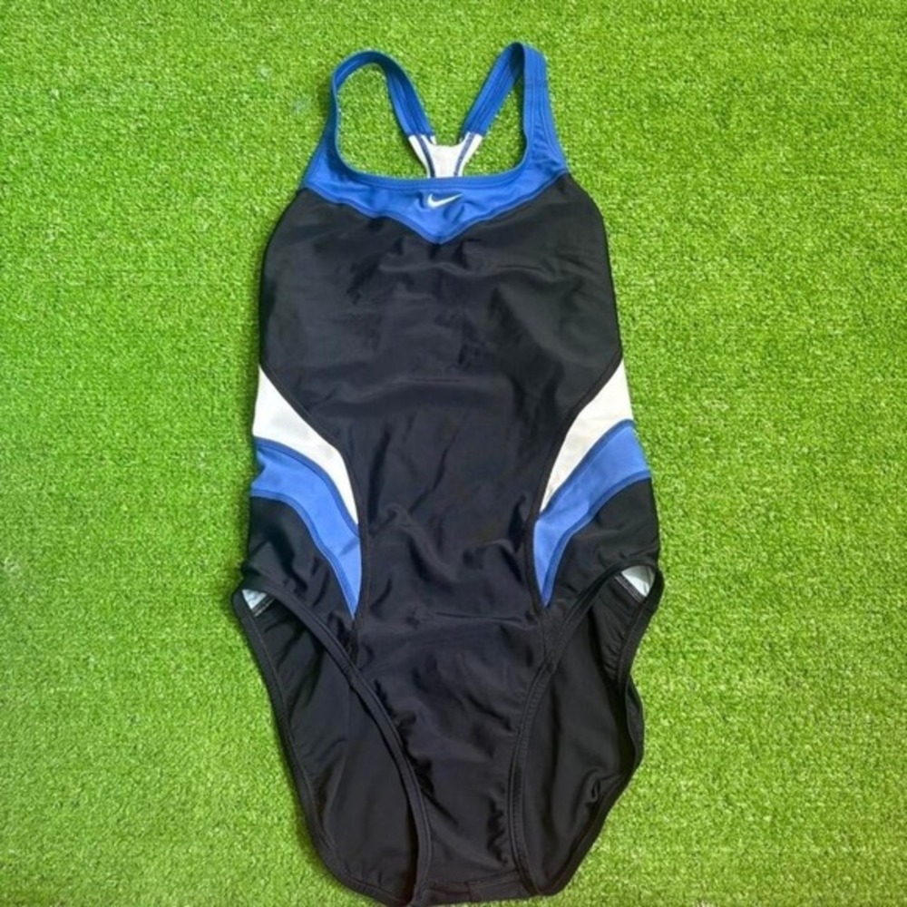 Nike Women's 12 One Piece Swimsuit Center‎ Swoosh Beach Vacation Retro Y2K